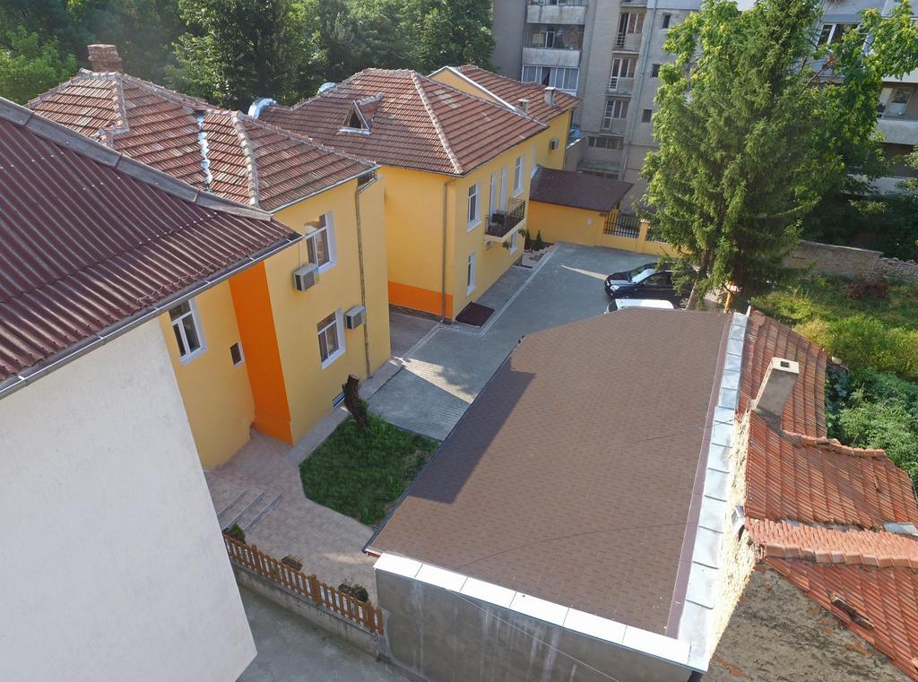 Guest House Anelim Veliko Tŭrnovo Exterior foto