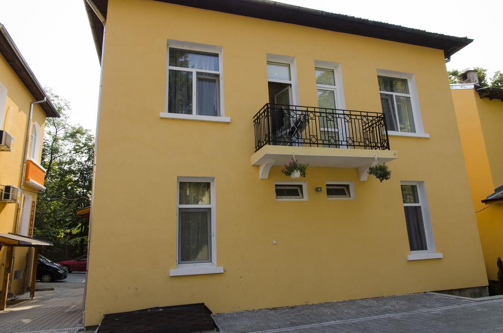 Guest House Anelim Veliko Tŭrnovo Exterior foto