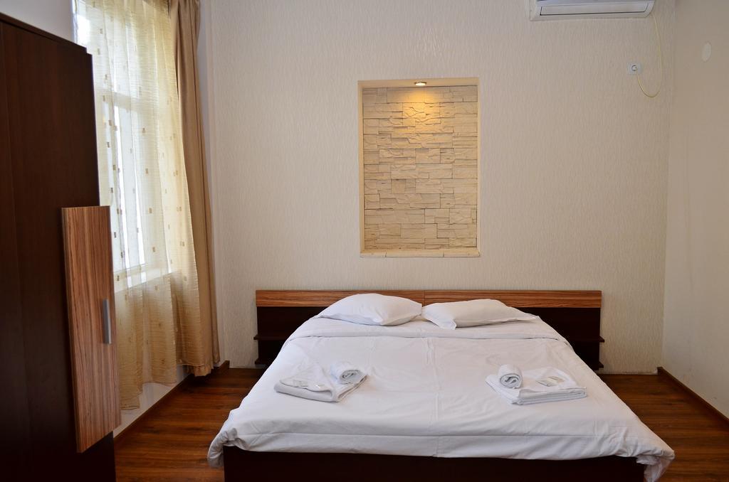 Guest House Anelim Veliko Tŭrnovo Exterior foto