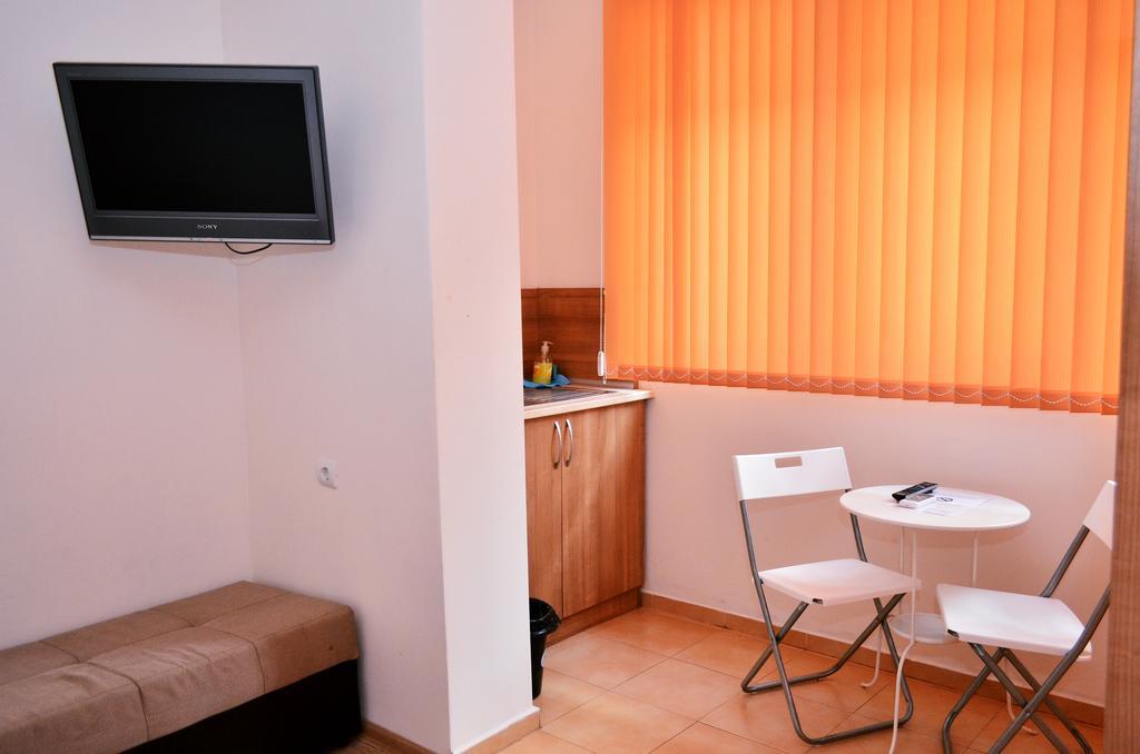 Guest House Anelim Veliko Tŭrnovo Exterior foto